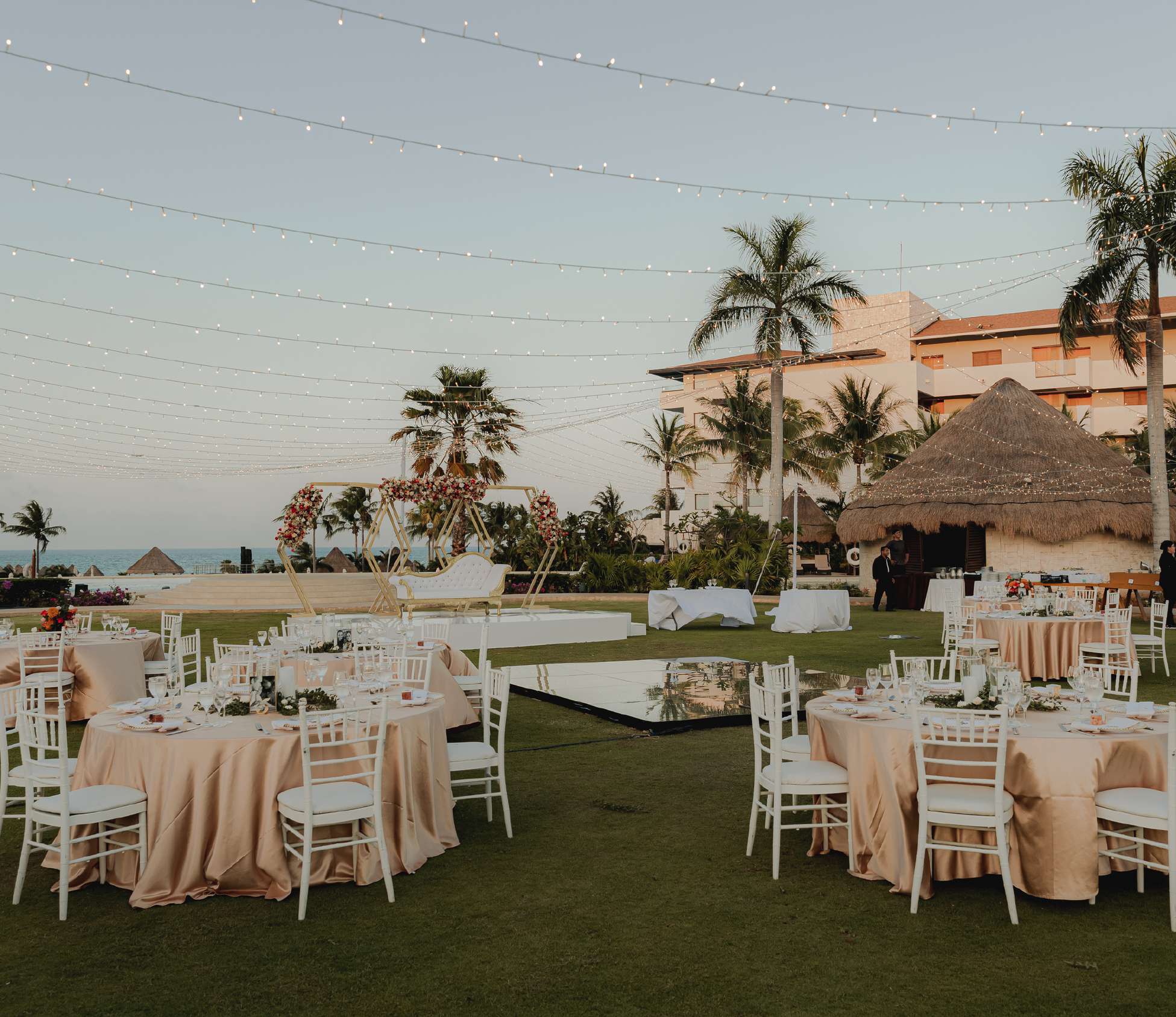 Central Garden - Dreams Playa Mujeres
