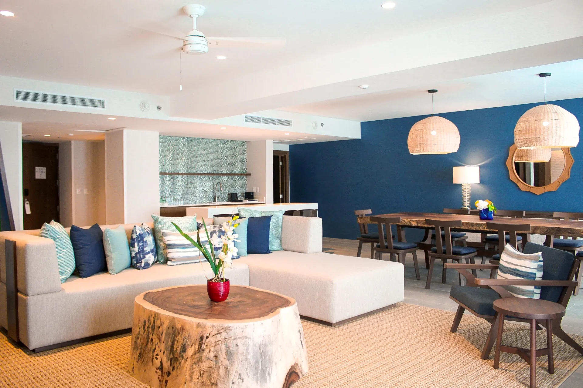 Preferred Club Presidential Suite seating area Dreams Natura