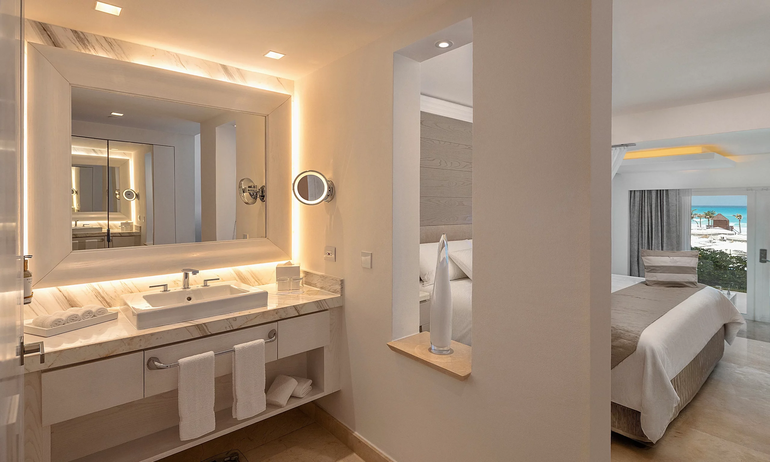 Royale Walk-Out Suite Bathroom — Le Blanc Cancun