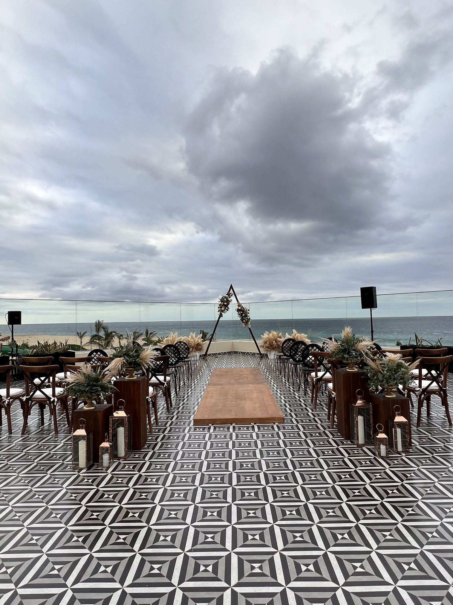 Los Gallos Terrace — Hard Rock Hotel Los Cabos
