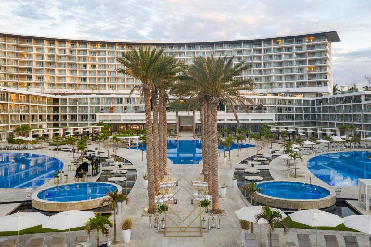 Palm Pool Terrace - Le Blanc Los Cabos