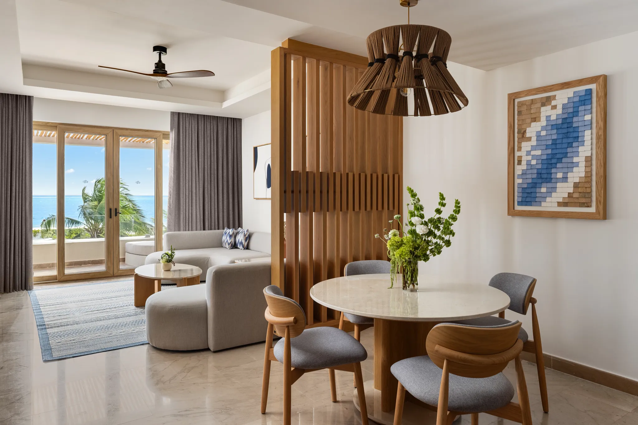 Preferred Club Master Suite Ocean Front living area — Secrets Playa Mujeres