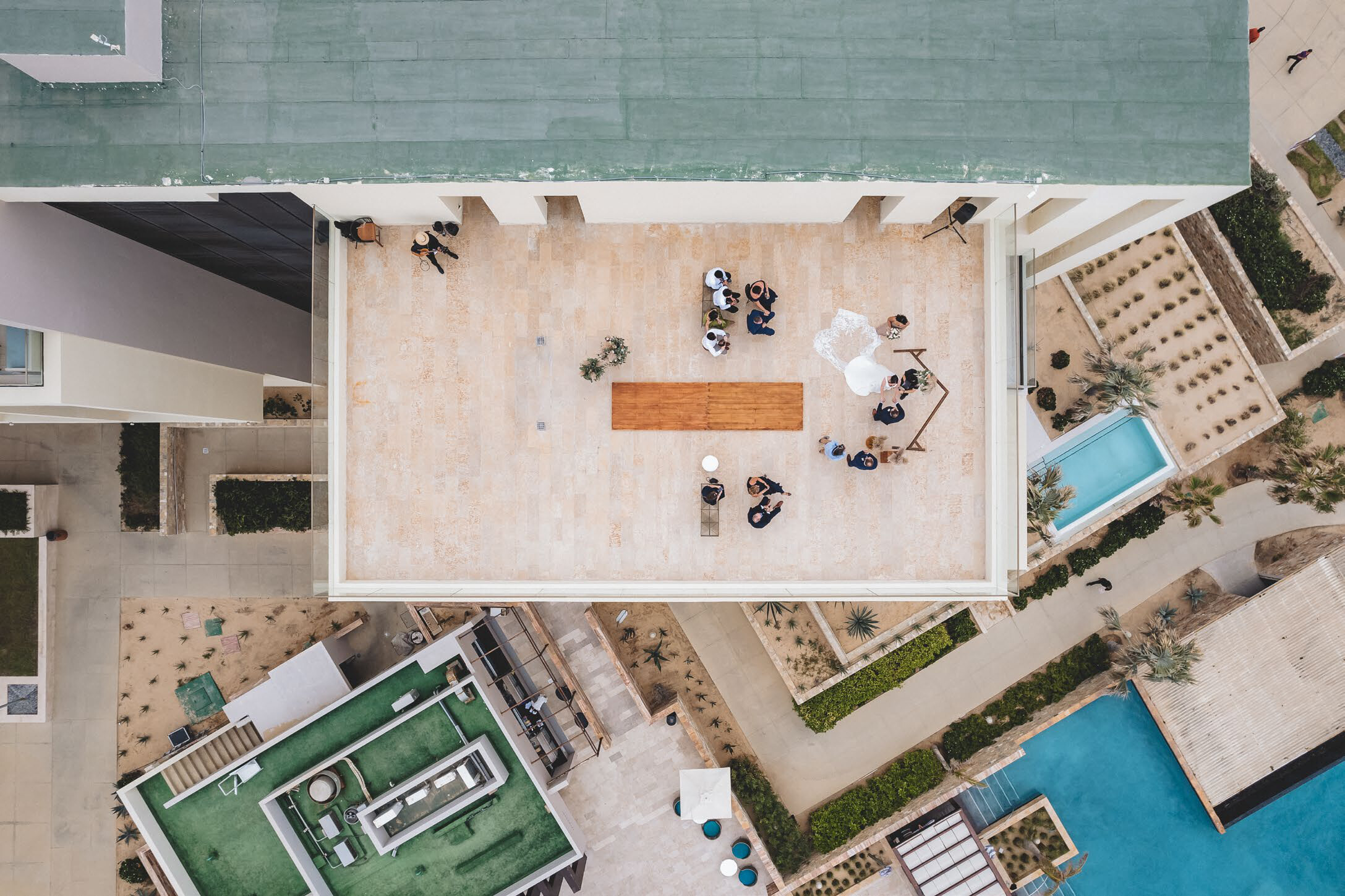 Tune Terrace Overhead — Hard Rock Hotel Los Cabos