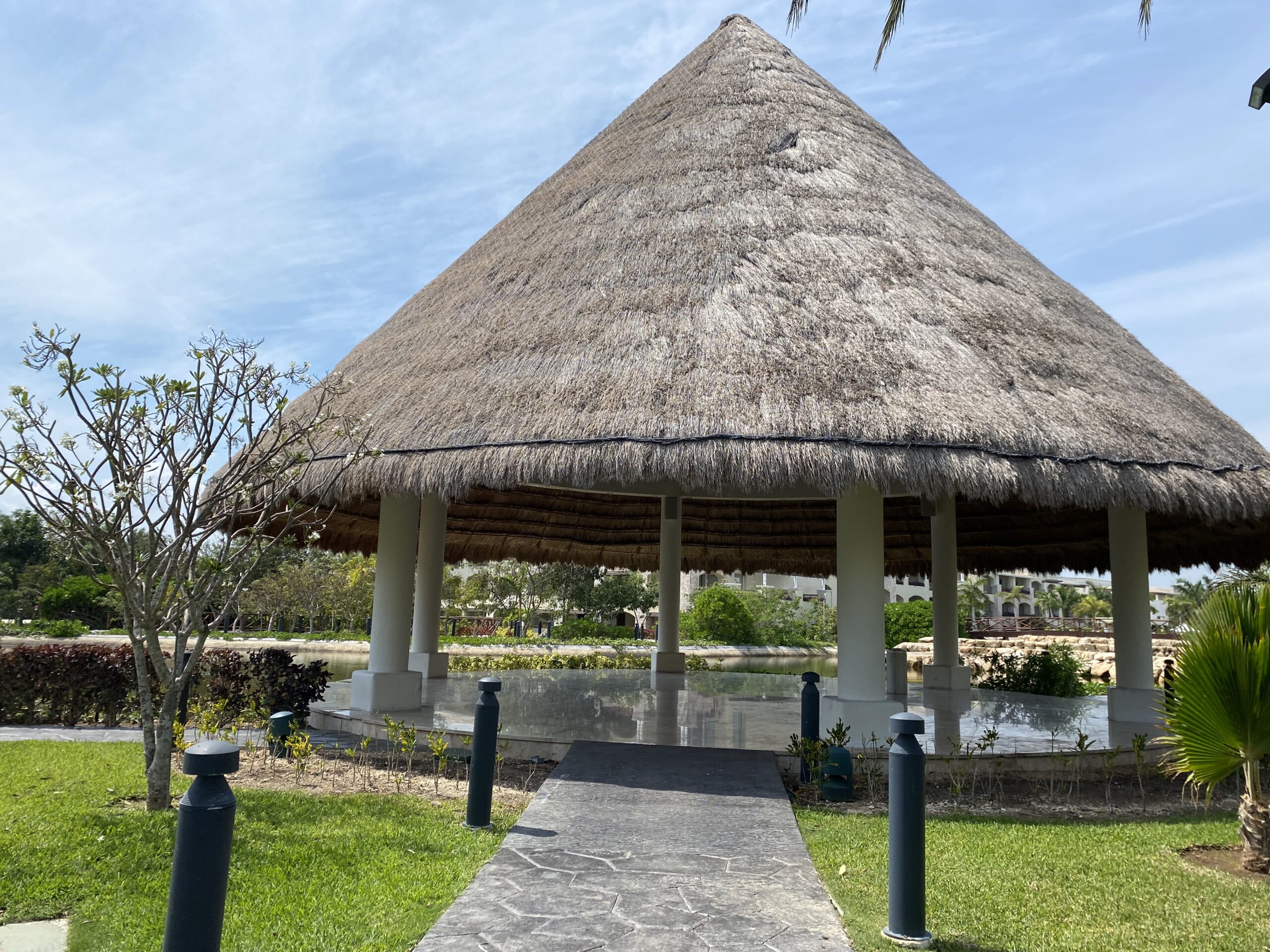 Lily Garden Gazebo setting — Moon Palace The Grand Cancun