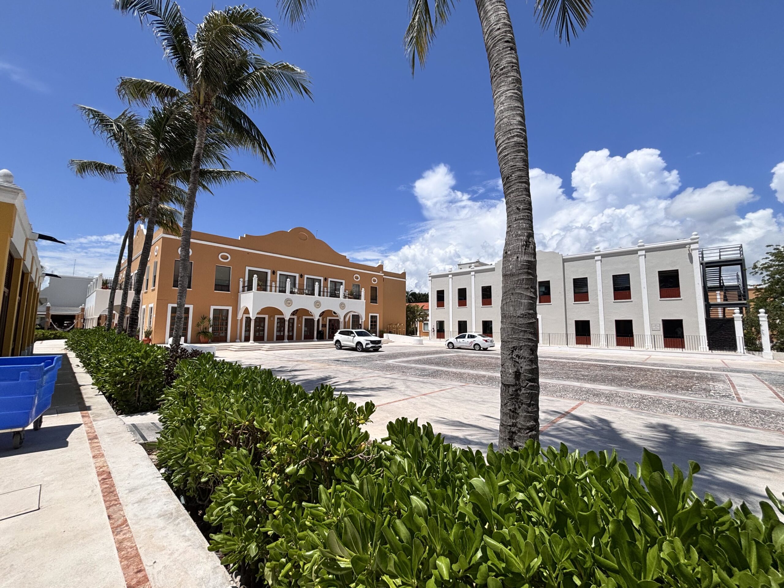 Mexican Plaza — Dreams Tulum