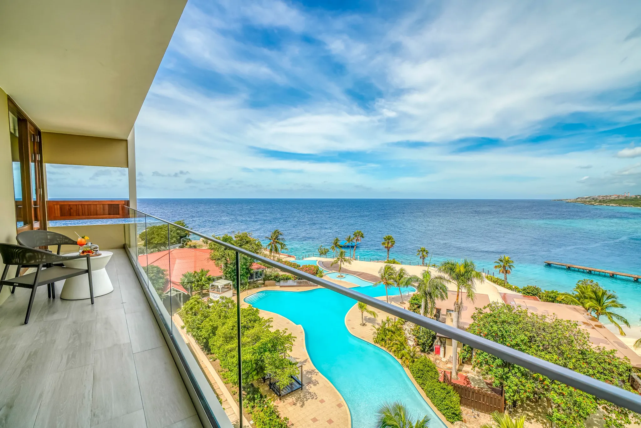 Preferred Club Suite Ocean View King Terrace — Dreams Curaçao