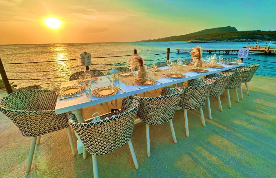 Ocean Front Plateau — Dreams Curaçao