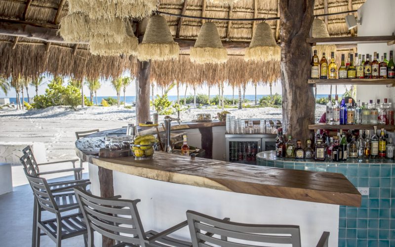 19_img-P_MECM_Bar_Haven