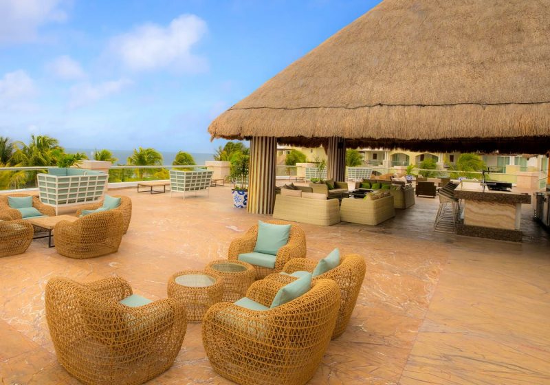 Caribbean lounge