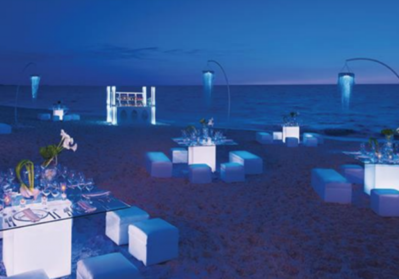 Dreams Playa Mujeres Beach Reception