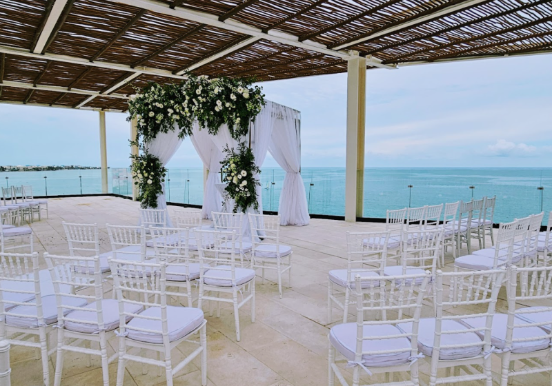 Dreams Sapphire Sky Rooftop Cer 1