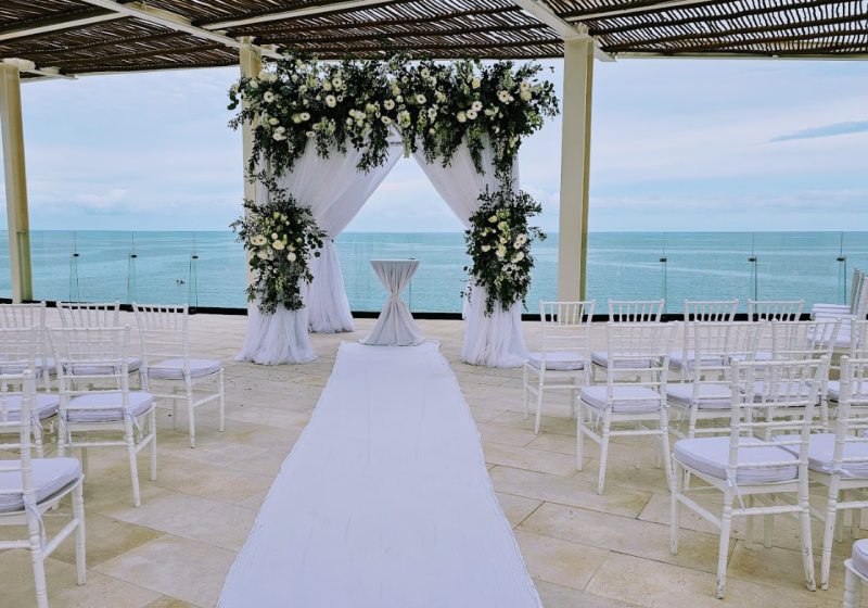 Dreams Sapphire Sky Rooftop Cer