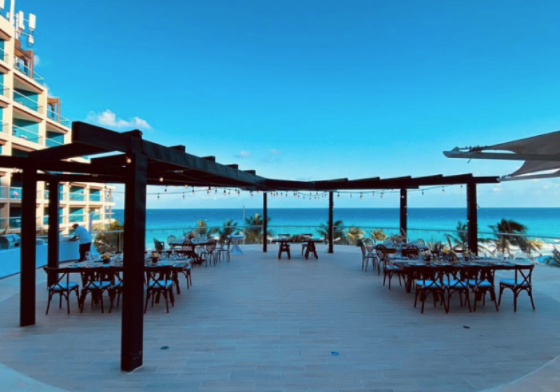 Hard Rock Cancun Breeze Terrace 1