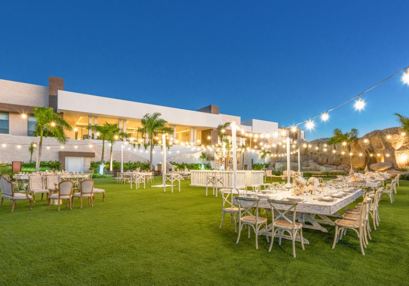 Larimar Lawn