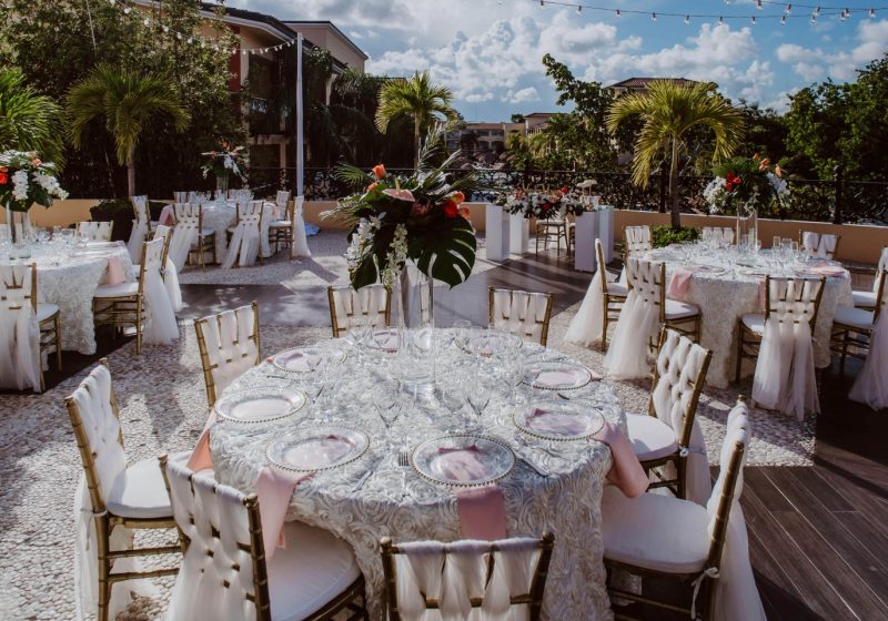 Lobby Terrace 3