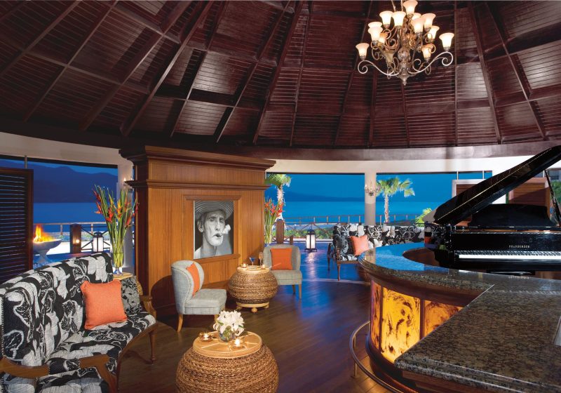 SECMB-BAR-PIANO BAR-2-CB