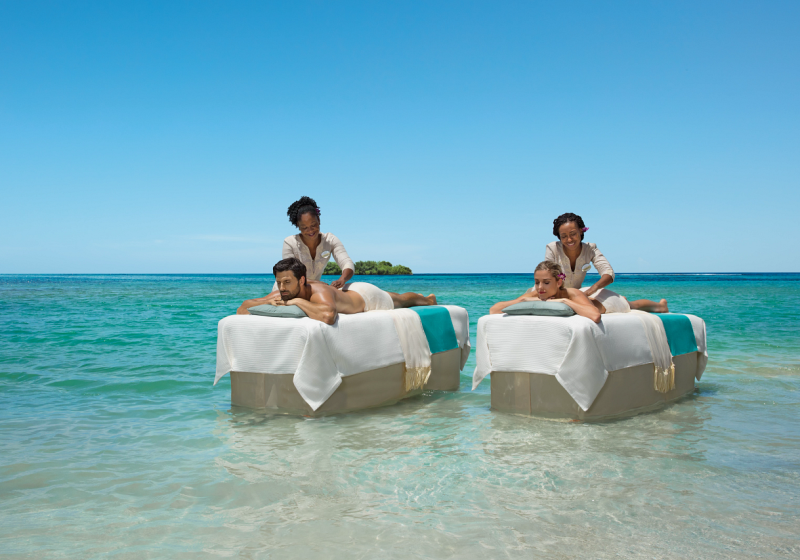 ZOMBJ-Couples-Massage-Sea-2A-CB